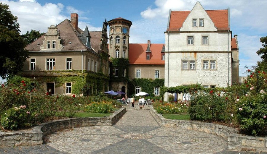Schloss Hohenerxleben, Staßfurt, Germany, Germany